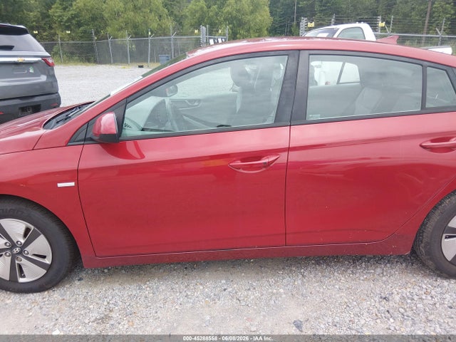 Hyundai Ioniq Blue