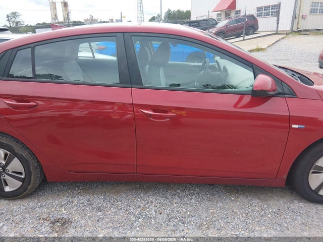 Hyundai Ioniq Blue
