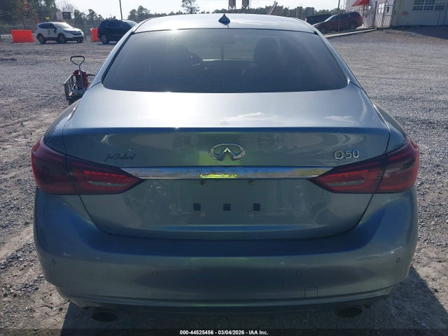 INFINITI Q50 3.0t Luxe