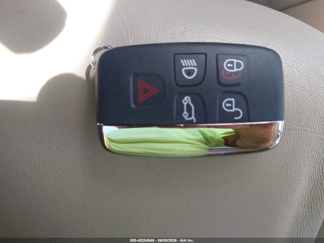 Land Rover LR4