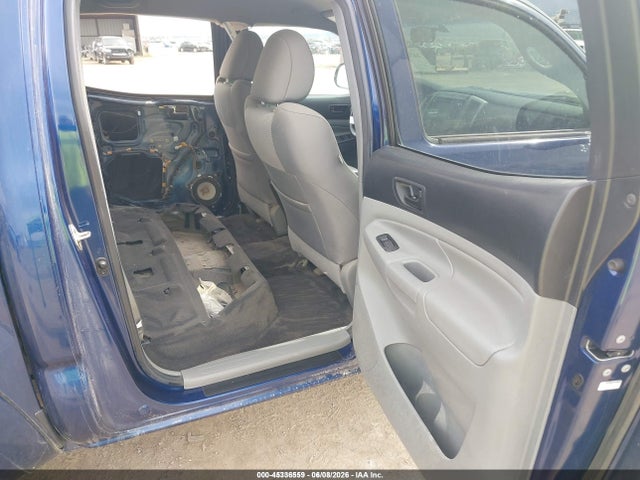 Toyota Tacoma Base V6