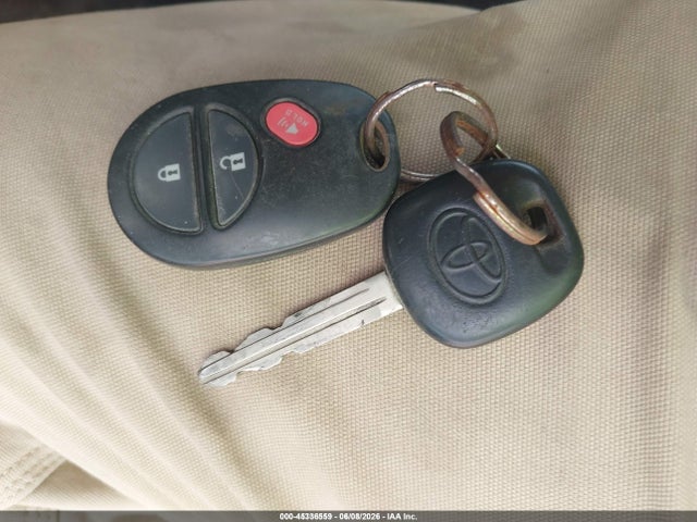 Toyota Tacoma Base V6