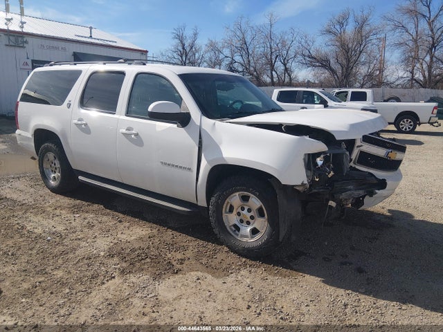 Salvage Chevrolet Suburban 1500 Image