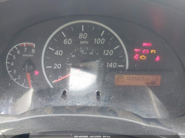 Nissan Versa 1.6 S+