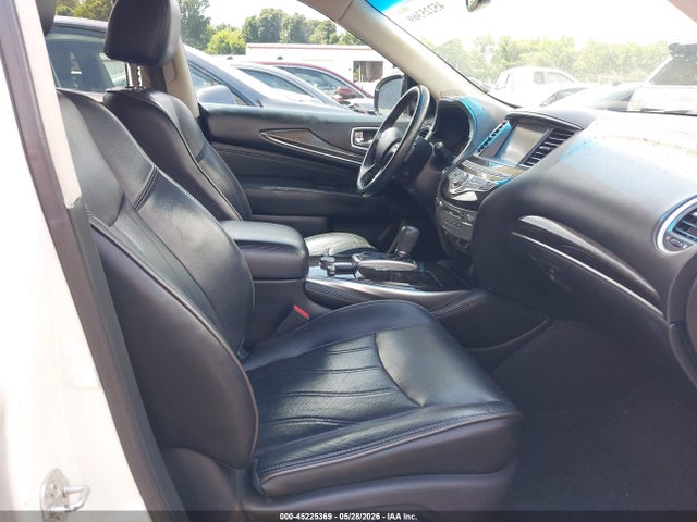 INFINITI Qx