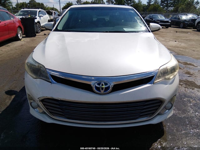 Toyota Avalon Hybrid Limited