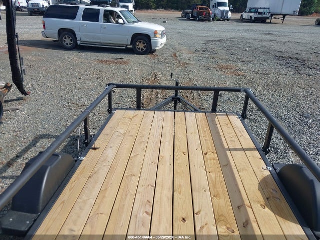 Karavan Utility Trailer 72x1