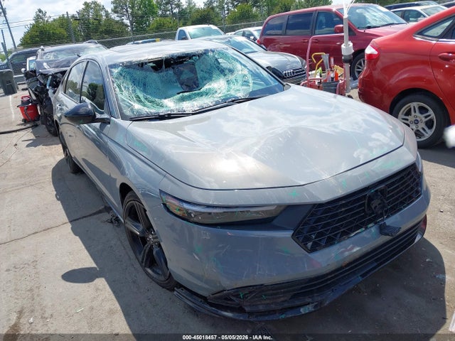 Salvage Honda Accord Image