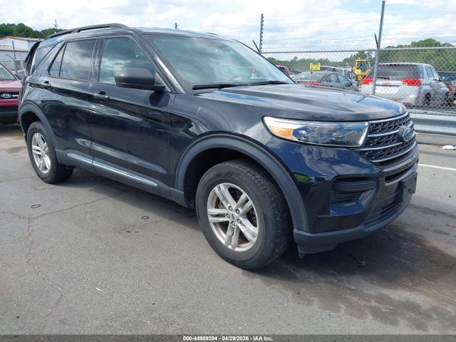 Salvage Ford Explorer Image