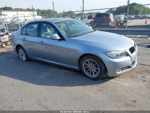 Salvage BMW 3 Series Image