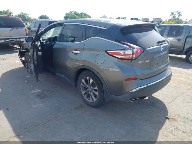 Nissan Murano S