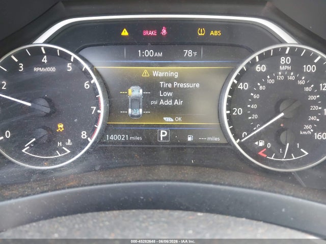 Nissan Murano S