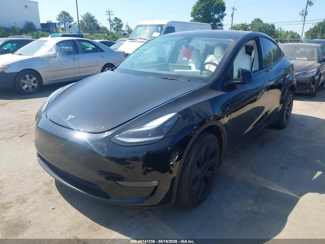 Tesla Model Y Long Range Dual Motor All-wheel Drive