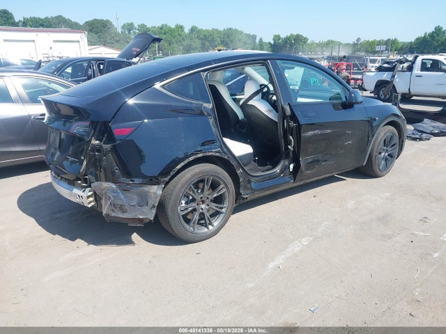 Tesla Model Y Long Range Dual Motor All-wheel Drive