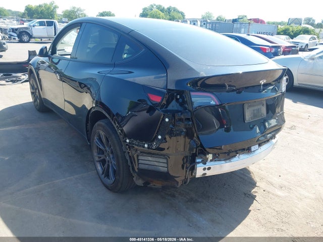 Tesla Model Y Long Range Dual Motor All-wheel Drive