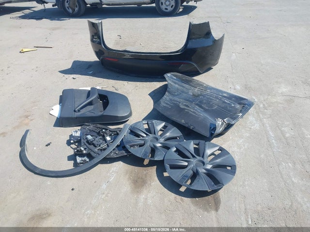 Tesla Model Y Long Range Dual Motor All-wheel Drive
