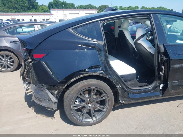 Tesla Model Y Long Range Dual Motor All-wheel Drive