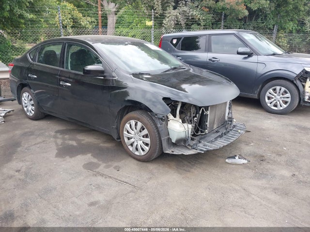 Salvage Nissan Sentra Image