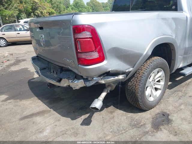 Ram 1500 Laramie  4x4 5'7 Box