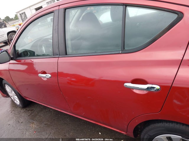 Nissan Versa 1.6 Sv