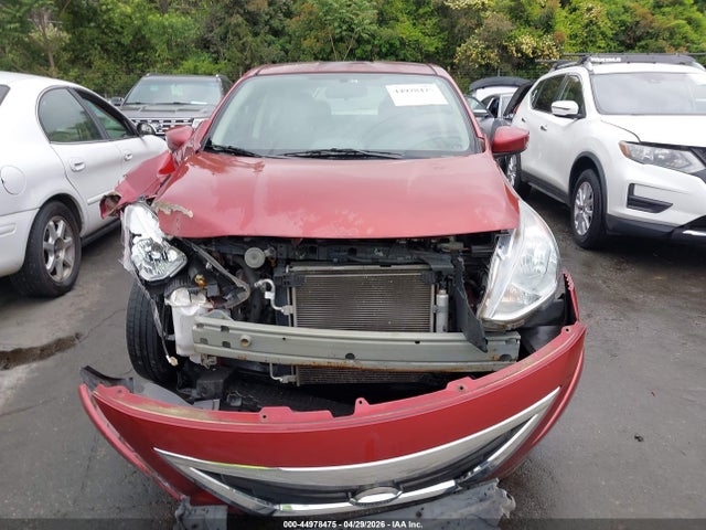 Nissan Versa 1.6 Sv