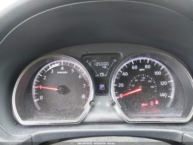 Nissan Versa 1.6 Sv