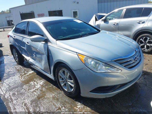 Salvage Hyundai SONATA Image