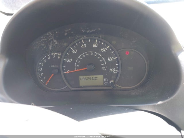Mitsubishi Mirage Es