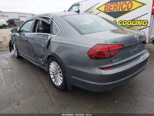 Volkswagen Passat 1.8t Se