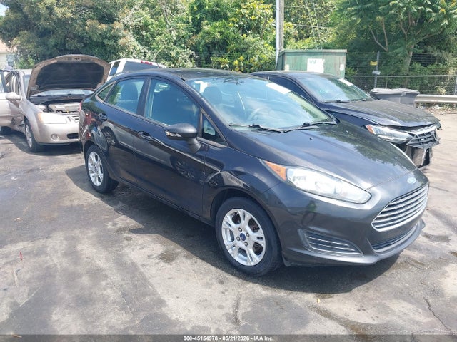 Salvage Ford Fiesta Image