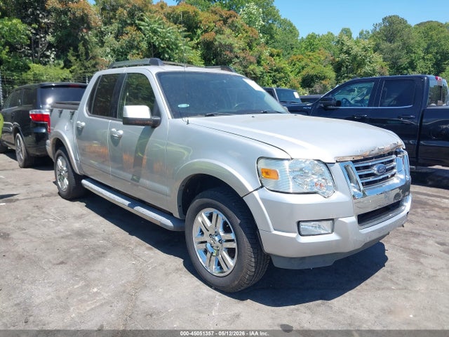 Salvage Ford Explorer Image
