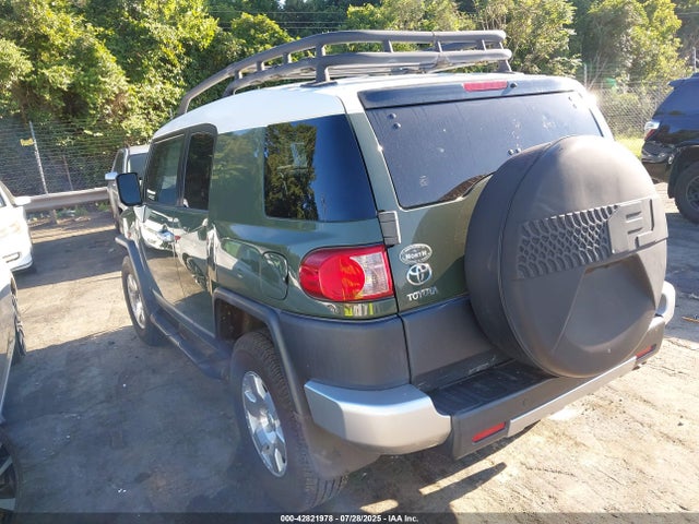 Toyota FJ Cruiser