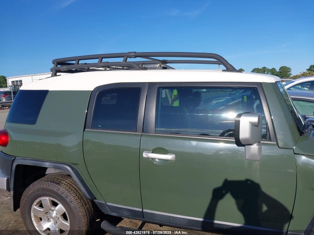Toyota FJ Cruiser