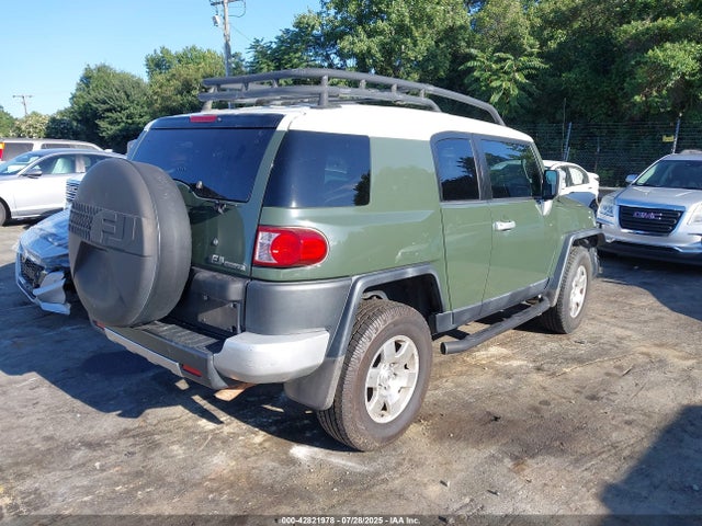 Toyota FJ Cruiser