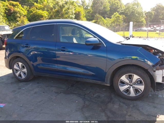 Kia Niro Lx