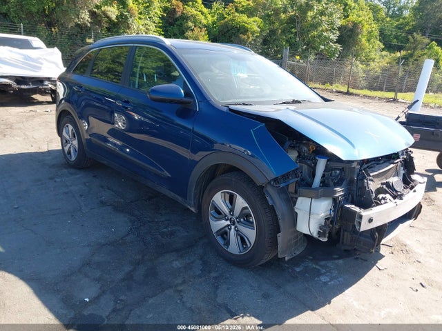 Salvage Kia Niro Image