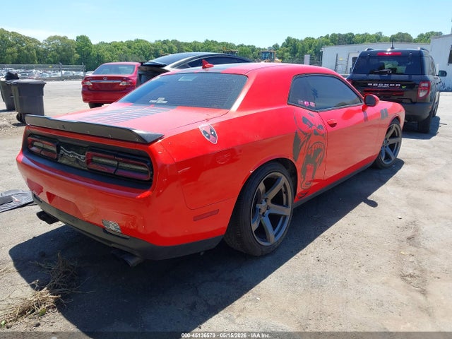Dodge Challenger Sxt