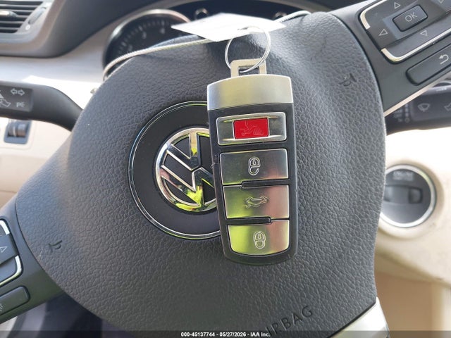Volkswagen CC Luxury