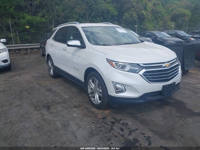 Salvage Chevrolet Equinox Image