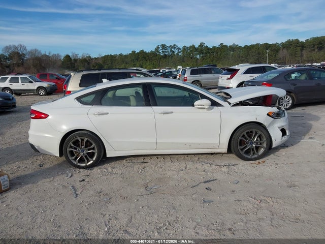 Ford Fusion Sel