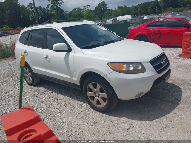 Salvage Hyundai SANTA FE Image