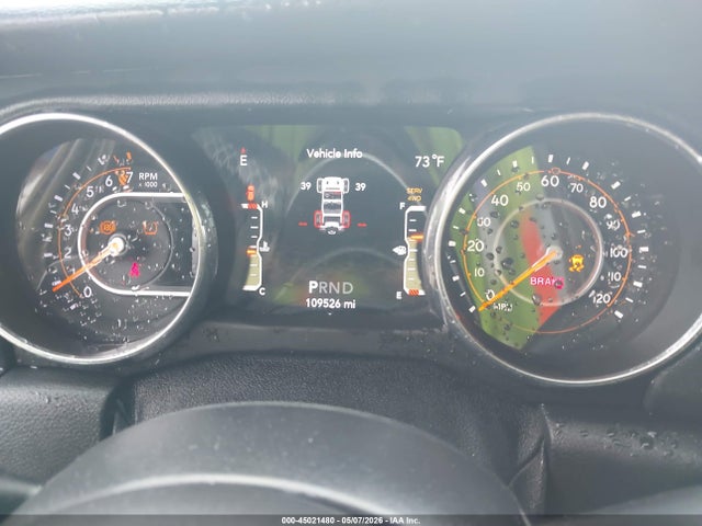 Jeep Wrangler Sahara 4x4