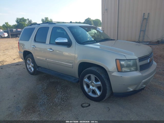 Salvage Chevrolet Tahoe Image