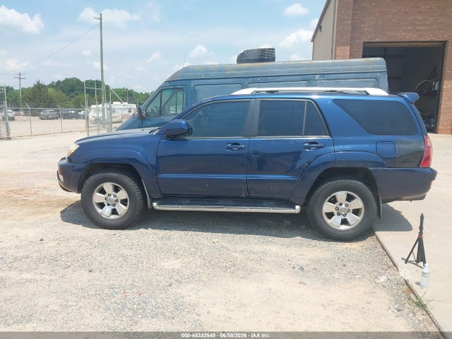 Toyota 4Runner Limited V6