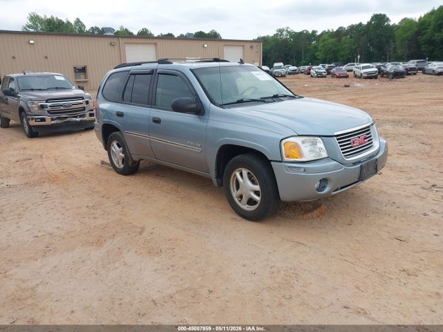Salvage GMC Envoy Image