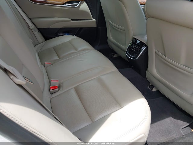 Cadillac XTS Luxury