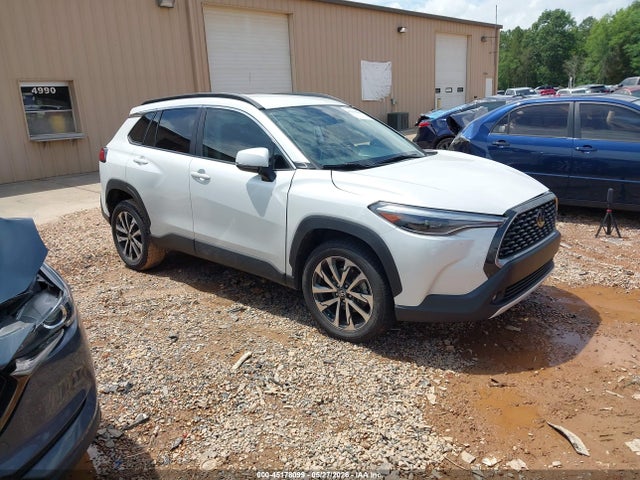 Salvage Toyota Corolla Image