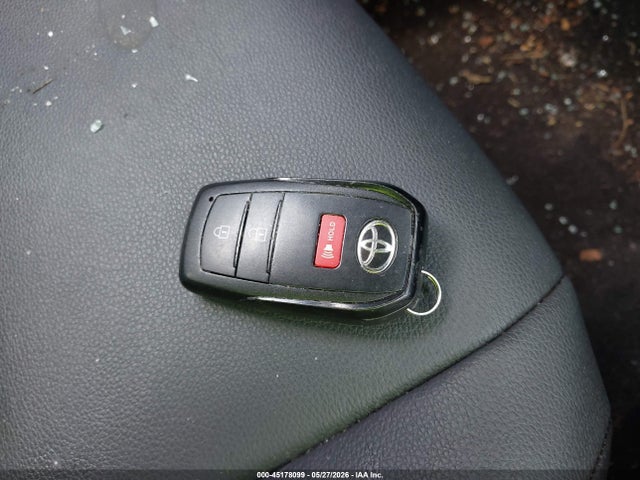 Toyota Corolla Xle
