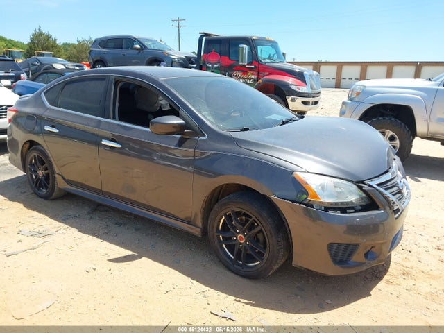 Salvage Nissan Sentra Image
