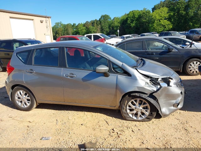 Nissan Versa Sv
